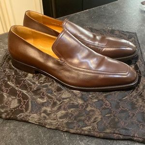 Gucci 154013 45e (12.5) split toe brown leather loafer